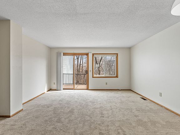 3rd image of 2457-2647 Cole Ave SE #2629