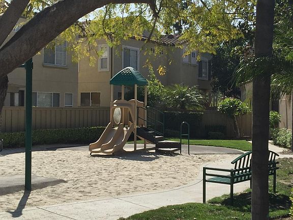 3rd image of 11763 Miro Cir