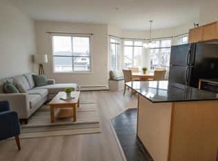 8 N Prestwick Pond Ter SE #202, Calgary, AB T2Z4P3