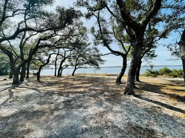 117 SE Gilliland Rd, Perdido Key, FL 32507