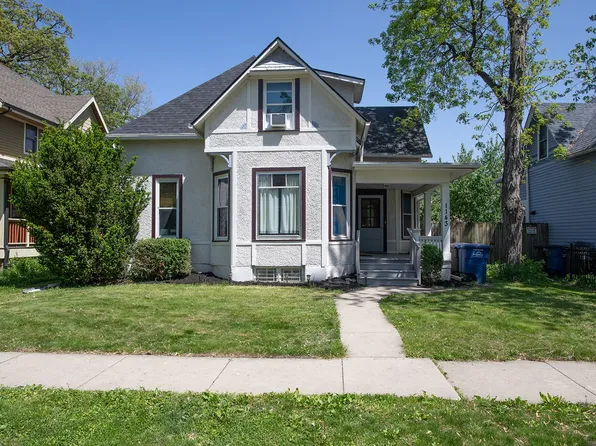 1143 27th St, Des Moines, IA 50311