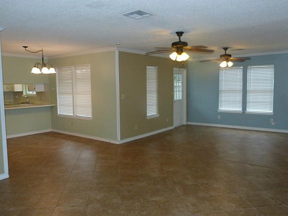 2nd image of 130 E Janin Cir