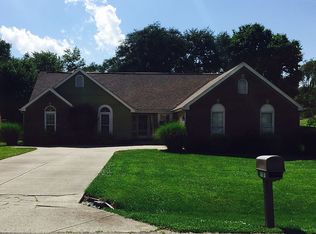 1003 Gray Squirrel Dr, Pendleton, IN 46064