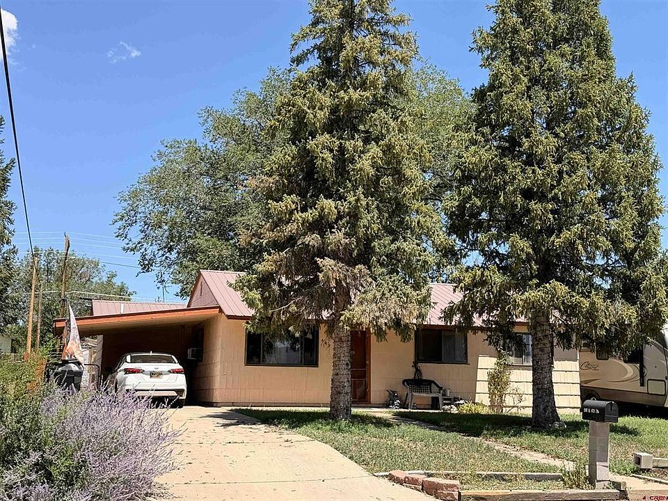 1st image of 602 E 3rd Street
