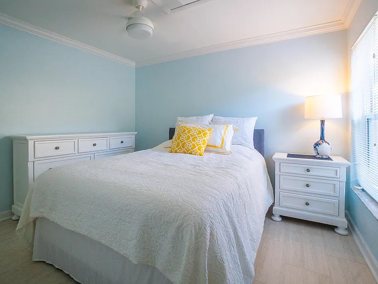 4901 Sandcastle Cir — Photo 22
