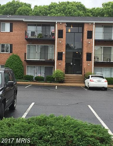 1st image of 1805A William St #102