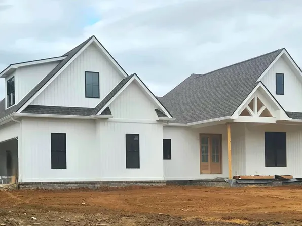 100 Wiltshire Dr, Gray, TN 37615