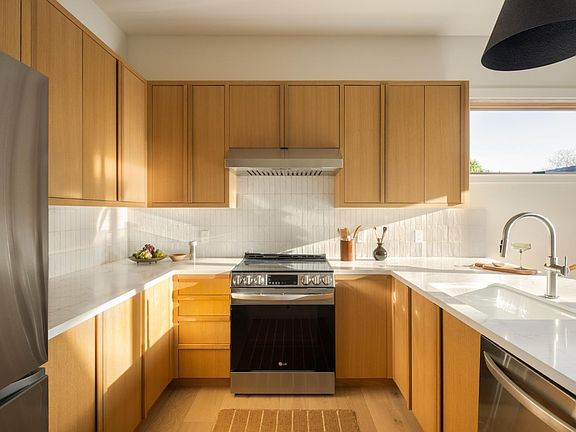 3rd image of 709 C Street #4