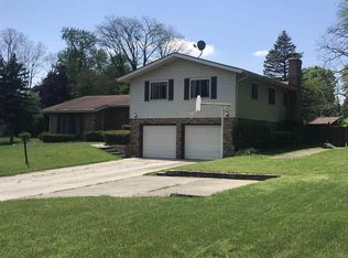 53123 Martin Ln, South Bend, IN 46635