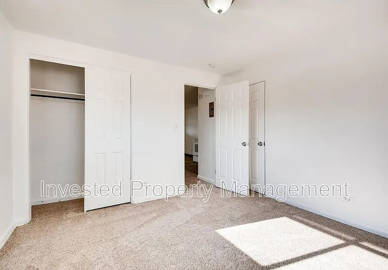 257 E Powers Ave #3 — Photo 8