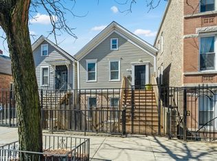 1240 N Greenview Ave, Chicago, IL 60642