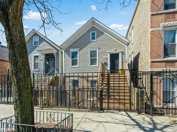 1240 N Greenview Ave, Chicago, IL 60642