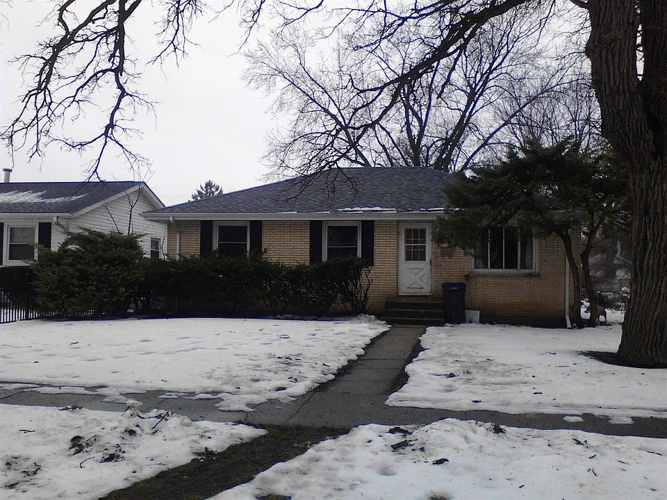 1st image of 2818 Ezra Ave