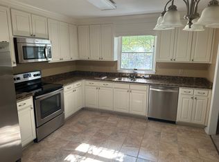 65 Mockingbird Ct, Pinehurst, NC 28374