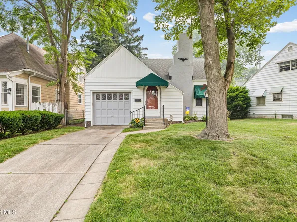 1430 Schuyler Rd, Toledo, OH 43612