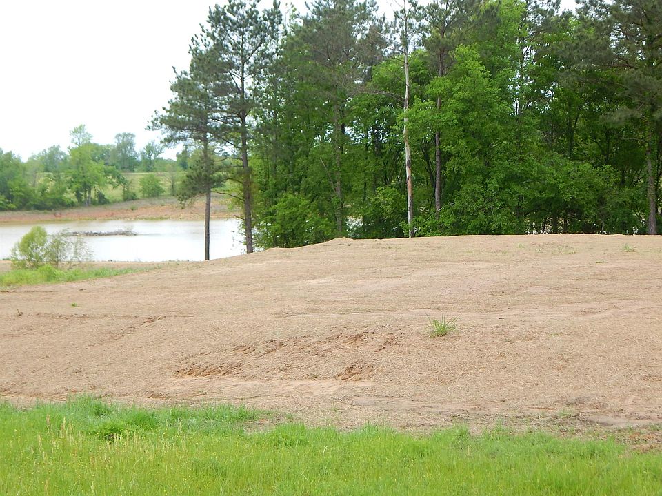 2nd image of Cardinal Rd