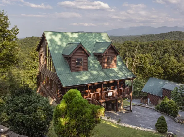 2251 Upper Middle Creek Rd #20, Sevierville, TN 37862