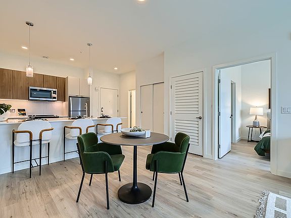 Style That Flows from Kitchen to Table