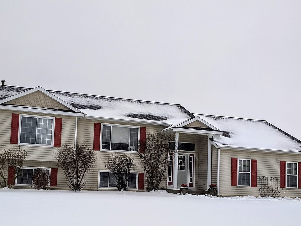 1st image of 7961 Schoolside Dr