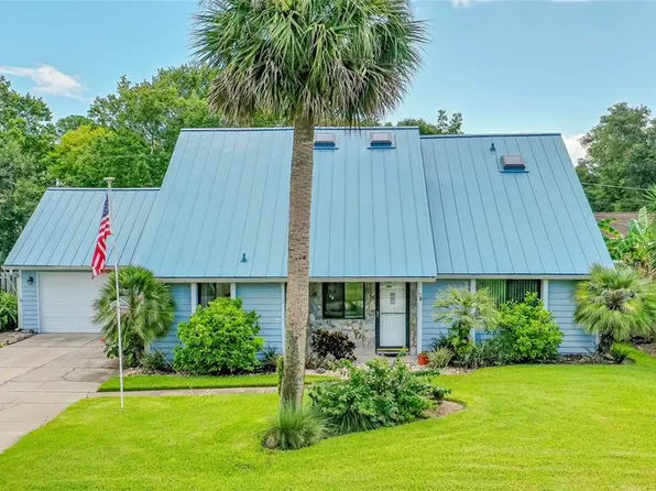 1719 Kumquat Dr, Edgewater, FL 32132