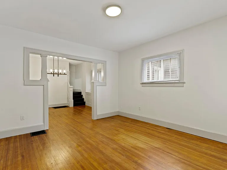 427 N Bancroft St — Photo 6