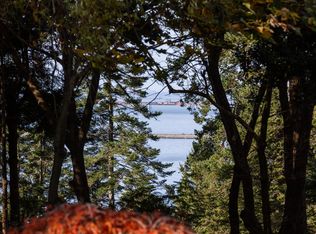 535 English Bluff Rd, Delta, BC V4M2M9