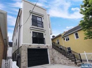 502 N 5th St #2, Harrison, NJ 07029