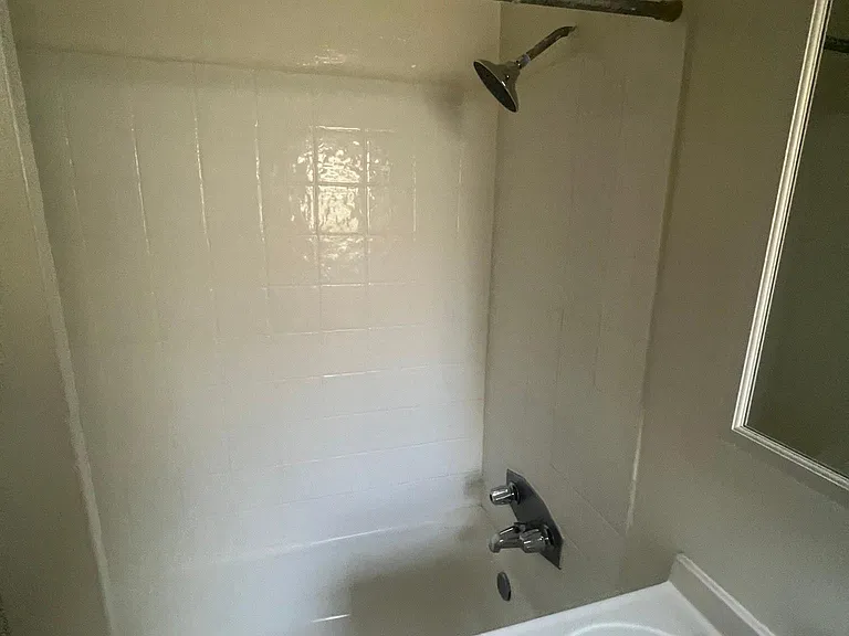 1927 Bonsallo Ave #4 — Photo 28