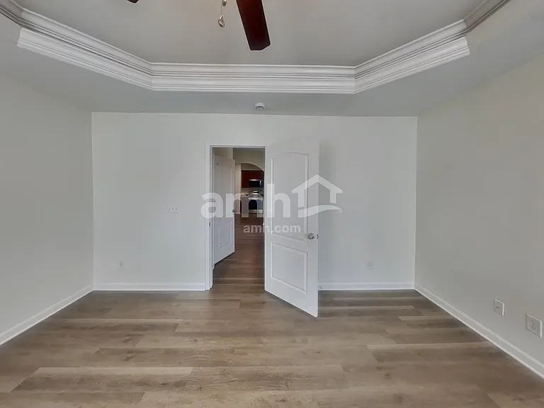 2186 Gold Valley Dr — Photo 8