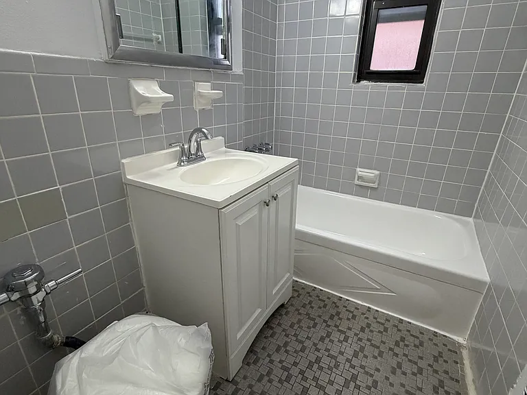 109-15 37th Ave #6B — Photo 4