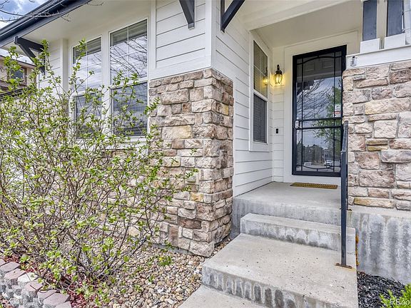 3rd image of 10673 Cedarcrest Circle
