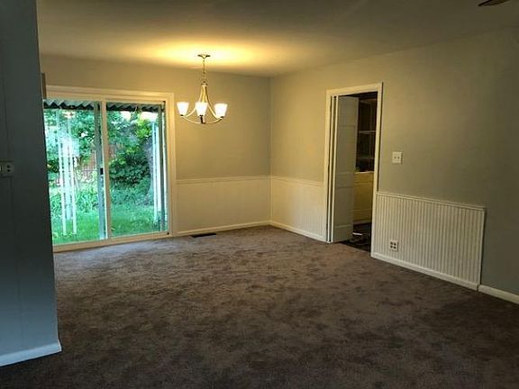 4th image of 1529 Sunrise Dr