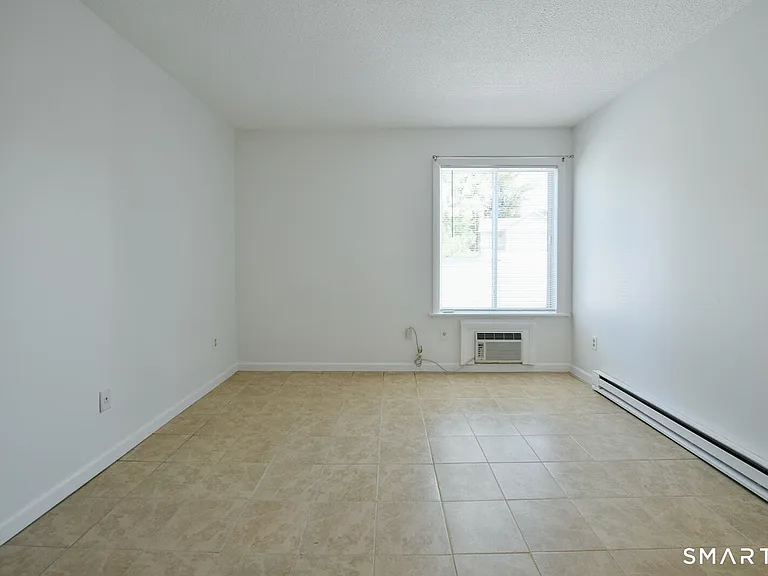 2 Hamre Ln #D — Photo 15
