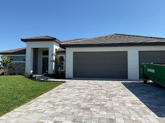2nd image of 2803 SW 25th Ave