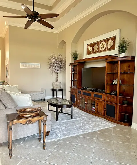 8350 Provencia Ct — Photo 5