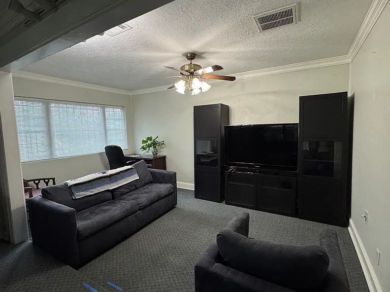 743 Coral St — Photo 40