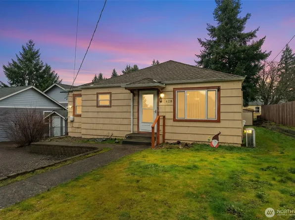 628 N Charlotte Avenue, Bremerton, WA 98312