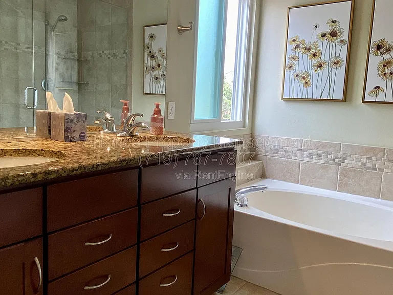 2825 Dristol Dr — Photo 19
