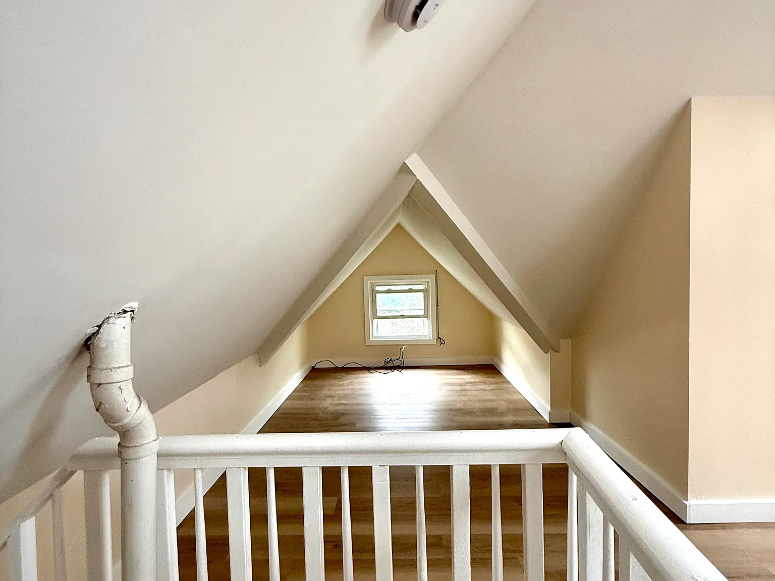 2 bed, 1600 sqft, $1,325 — Photo 4