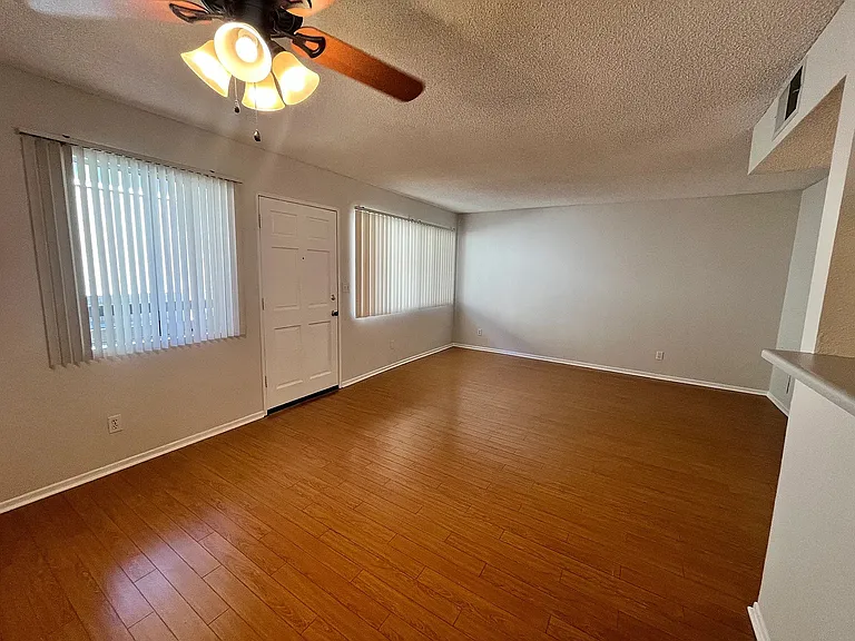 310 E Santa Anita Ave #C — Photo 3