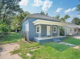 1049 N Piatt Ave, Wichita, KS 67214