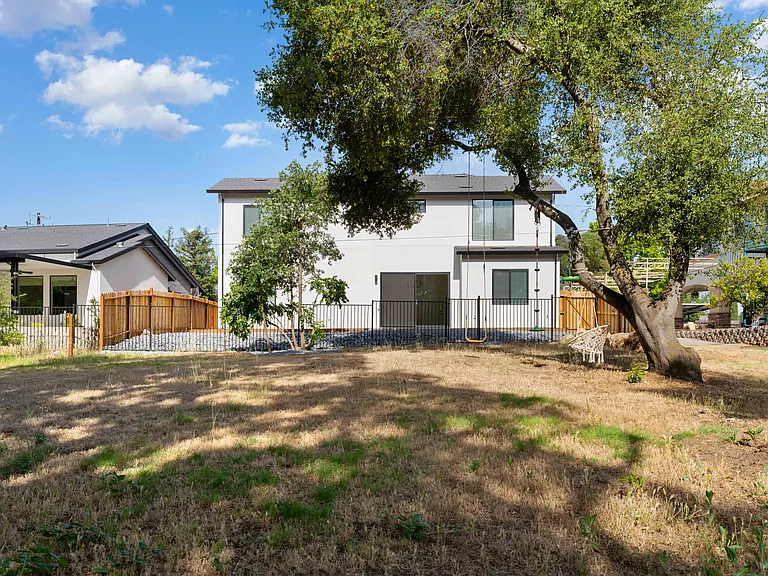 4755 Racetrack Rd — Photo 19