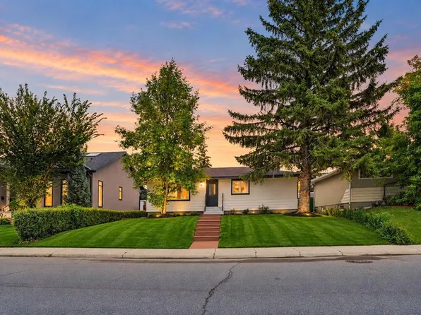 100 NW Fairview Dr SE, Calgary, AB T2H 1B1