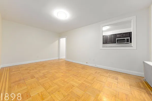 Rented by A&E Real Estate Management | media 6