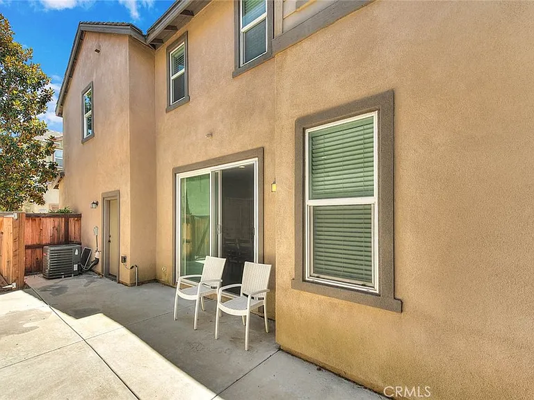 8836 Banyan — Photo 38