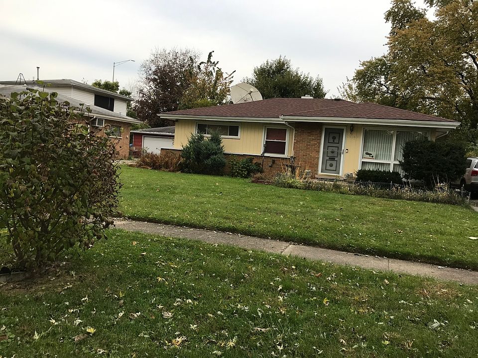 2nd image of 16059 Circle Dr