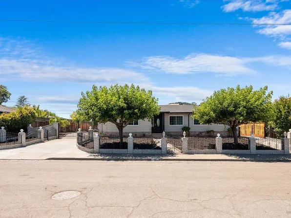 34 Devonshire Drive, Novato, CA 94947