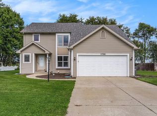 11795 Park Ln N, Granger, IN