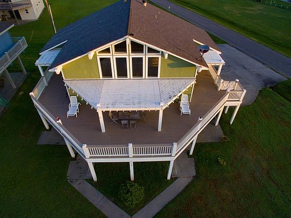 4th image of 3195 Sea Castle Dr