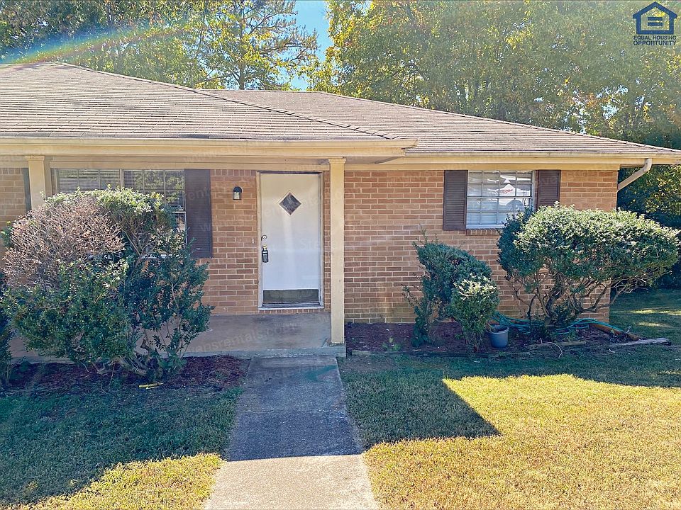 1st image of 512 Royal Crest Dr #512